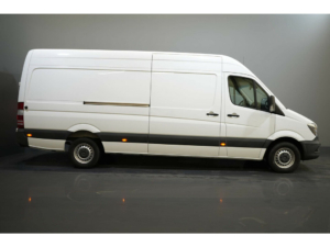 Mercedes-Benz Sprinter Van 319 3.0 V6 L3H2 190 hp E6 Tacho/Camera/ Cruise/ Seatverw./ Navi/ towbar