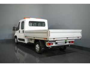 Peugeot Boxer Open cargo box 2.0 HDI 163 hp DC Double Cab Pick Up/ Open cargo box/7 Pers./ 3.0t Trekverm./300x220/ Airco