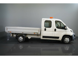 Peugeot Boxer Open cargo box 2.0 HDI 163 hp DC Double Cab Pick Up/ Open cargo box/7 Pers./ 3.0t Trekverm./300x220/ Airco