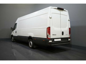 Iveco Daily Van 3.0 180 hp 410L Carplay/ Camera/ Navi/ Cruise/ PDC/ Gev. seat