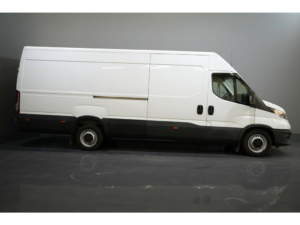 Iveco Daily Van 3.0 180 hp 410L Carplay/ Camera/ Navi/ Cruise/ PDC/ Gev. seat