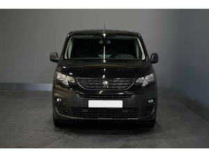 Peugeot Partner Van 1.5 HDI 130 hp Aut. Carplay/ Camera/ PDC/ Cruise/ Airco