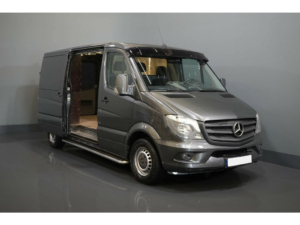 Mercedes-Benz Sprinter Van 319 3.0 V6 Aut. EU6 L2H1 3.5t Trekverm./ Navi/ Stoelverw./ Cruise/ Camera/ PDC