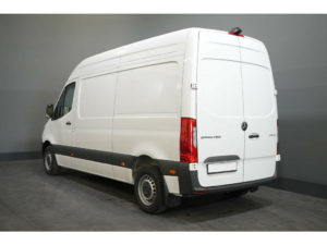 Mercedes-Benz Sprinter Van 315 CDI Aut. L2H2 3.5T GVW/ MBUX/ Navi/ Carplay/ Cruise/ Camera/ Windshield heater.