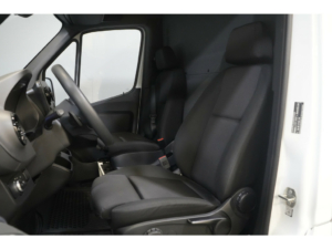 Volkswagen Crafter Van (MB Sprinter 211) Aut. L2H2 3t GVW/ 18