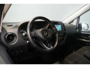 Mercedes-Benz Vito Van 114 CDI Aut. L2 Adapt. Cruise/ Stand heater/ Seatverw./ Interior/ Carplay/ Navi/ Camera/ Towing hook