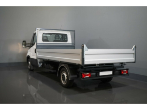 Iveco Daily Open cargo box 300 KM!!! 3.0 180 hp 3 Side Tipper/ Tipper/ 3.5T towing capacity/ Open cargo box/ dreiseiten/ Pritsche 3.0 180 hp 3 Side Tipper