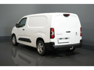 Peugeot Partner Van 1.5 HDI 130 hp Aut. L2 Long 3pers./ Stand heater/ Seatverw./ Carplay/ Camera/ PDC/ LMV/ Cruise/ Towbar/ Airco