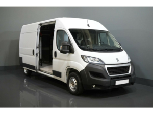 Peugeot Boxer Van 2.2 HDI 140 cv L3H2 Ameublement/ 270Gr.Portes/ Sièges chauffants/ Chauffage stand/ Caméra/ Croisière/ Airco/ PDC/ Crochet d'attelage