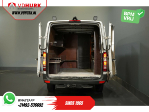 Mercedes-Benz Sprinter Van 319 3.0 V6 EURO6 L2H1 3.5t Trekverm./ Gev.Stoel/ Stoelverw./ Camera/ Cruise/ Navi/ Airco/ Towing hook