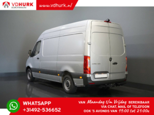 Mercedes-Benz Sprinter Bestelbus 319 CDI Aut. L2H2 3,5t Trekhaak./ Cruise/ Camera/ betimmerd/ MBUX