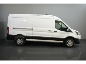 Ford Transit Van 350 2.0 TDCI 130 hp Aut. L3H2 Trend NEW Carplay/ Camera/ Cruise/ PDC V+A/ DAB/ Airco