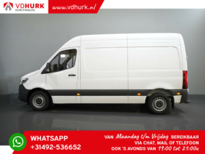 Mercedes-Benz Sprinter Van 12x! Aut. L2H2 LED/ Stand heater/ Seat heating/ Climate/ Carplay/ Camera/ Cruise/ Towing hook/ Air conditioning