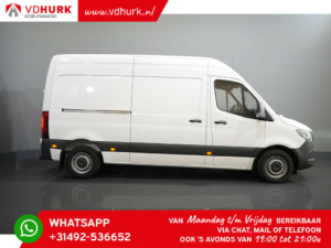 Mercedes-Benz Sprinter Van 12x! Aut. L2H2 LED/ Stand heater/ Seat heating/ Climate/ Carplay/ Camera/ Cruise/ Towing hook/ Air conditioning