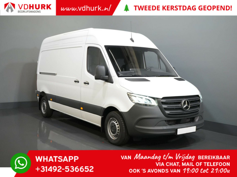 Mercedes-Benz Sprinter Van 211 Aut. L2H2 LED/ Chauffage au sol/ Sièges chauffants/ Climatisation/ Carplay/ Caméra/ Croisière/ Crochet de remorquage/ Air conditionné