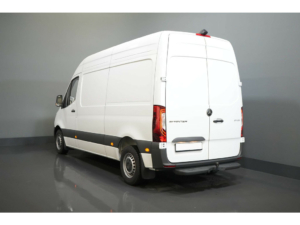 Mercedes-Benz Sprinter Van 211 Aut. L2H2 LED/ Stand heater/ Seat heating/ Climate/ Carplay/ Camera/ Cruise/ Towing hook/ Air conditioning