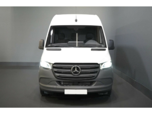 Mercedes-Benz Sprinter Van 211 Aut. L2H2 LED/ Stand heater/ Seat heating/ Carplay/ Camera/ Cruise/ Towing hook/ Air conditioning