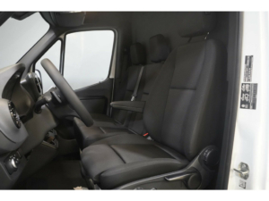 Mercedes-Benz Sprinter Van 211 Aut. L2H2 LED/ Stand heater/ Seat heating/ Climate/ Carplay/ Camera/ Cruise/ Towing hook