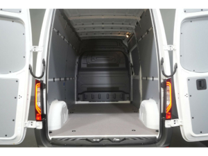 Mercedes-Benz Sprinter Van 211 Aut. L2H2 LED/ Stand heater/ Seat heating/ Climate/ Carplay/ Camera/ Cruise/ Towing hook