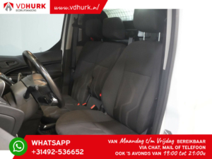 Ford Transit Connect Van 1.5 TDCI 100 cv E6 Carplay/ Navi/ Cruise/ 3 pers./ Telecamera/ Clima/ Stoelverw./ Gancio di traino