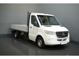 Mercedes-Benz Sprinter Open laadbak 317 CDI Aut. L3 Open body/ 3.5t Tow/ MBUX/ 4.3m body/ Seat heating/ Cruise/ Towbar