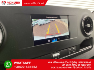 Mercedes-Benz Sprinter Van Aut. L2H2 LED/ Carplay/ Calefacción de pie/ 3t GVW/ Crucero/ Cámara/ Calefacción de asiento/ Barra de remolque/ Aire acondicionado.