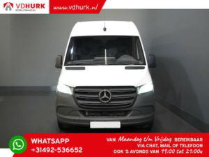 Mercedes-Benz Sprinter Van 211 Aut. L2H2 LED/ Carplay/ Підігрів підставки/ Повна маса 3т/ Круїз/ Камера/ Підігрів сидінь/ Фаркоп/ Кондиціонер