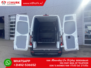 Mercedes-Benz Sprinter Van Aut. L2H2 LED/ Stand heater/ Seat heating/ Carplay/ Camera/ Cruise/ Towing hook/ Air conditioning