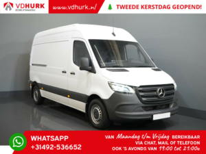 Mercedes-Benz Sprinter Van 211 Aut. L2H2 LED/ Chauffage au sol/ Sièges chauffants/ Carplay/ Caméra/ Croisière/ Crochet d'attelage/ Climatisation