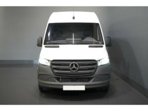 Mercedes-Benz Sprinter Van 211 Aut. L2H2 LED/ Chauffage au sol/ Sièges chauffants/ Carplay/ Caméra/ Croisière/ Crochet d'attelage/ Climatisation