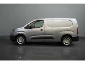 Toyota PROACE CITY Van 1.5 D-4D 130 hp L2 Long Carplay/ Navi/ Camera/ PDC/ Cruise/ Airco/ Towbar