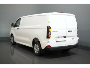 Ford Transit Custom Van 2.0 TDCI 136 hp L2 5-year warranty/ 200,000 km/ 2.7T towing capacity/ Navi/ Cargo package/ Seat heating/ Carplay/ Climate/ Camera/ P