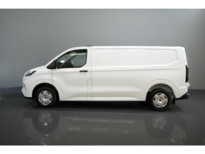 Ford Transit Custom Van 2.0 TDCI 136 hp L2 5-year warranty/ 200,000 km/ 2.7T towing capacity/ Navi/ Cargo package/ Seat heating/ Carplay/ Climate/ Camera/ P