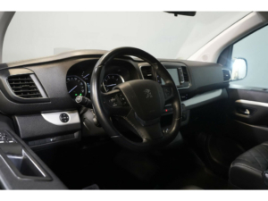 Peugeot Expert Bestelbus 2.0 HDI 180 pk Aut. DC Dubbel Cabine/ LEDER/ 2x Schuifdeur/ Clima/ Carplay/ Head Up/ Navi/ Camera/ LMV/ PDC