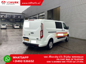 Ford Transit Custom Bestelbus 2.0 TDCI L2 DC Dubbel Cabine 27.000 km! Carplay/ Navi/ Camera/ LED/ Cruise/ PDC V+A/ Stoelverw./ 2.8t Trekverm./ Airco/ Trekhaak