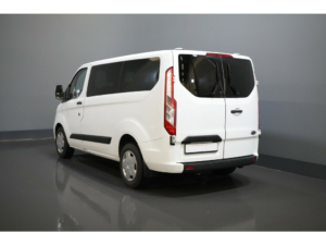 Ford Transit Custom Passenger Tourneo 2.0 TDCI E6 € 33.569- IVA inclusa/BPM Trend Combi/ Kombi/ 9 Persone/ 9 P