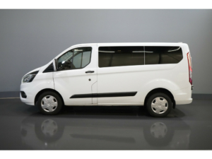 Ford Transit Custom Passenger Tourneo 2.0 TDCI E6 € 33.569- IVA inclusa/BPM Trend Combi/ Kombi/ 9 Persone/ 9 P