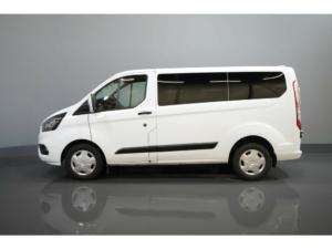 Ford Transit Custom Passenger Tourneo 2.0 TDCI € 33,581,- incl. TVA/BPM Trend Combi/ Kombi/ 9 Person/ 9 P/ Cruise/ PDC/ Airco