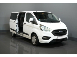 Ford Transit Custom Passenger Transport 2.0 TDCI 130 hp L2 € 33,682 incl. VAT/BPM Combi/ Kombi/ Cruise/ Camera/ PDC V+A/ Airco