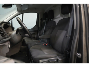 Ford Transit Custom Van 2.0 TDCI 130 hp L2 Carplay/ Seatverw./ Camera/ Navi/ Cruise/ PDC V+A