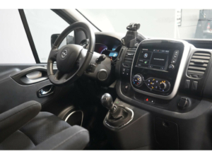 Opel Vivaro Van 1.6 CDTI 150 cv L2 DC Doppia Cabina/ 2x Porta scorrevole/ Keyless/ Riscaldamento sedili/ Navi/ Cruise/ PDC/ Barre laterali