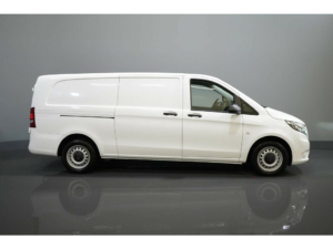 Mercedes-Benz Vito Bestelbus 116 CDI Aut. L3 XL LED/ 2x Schuifdeur/ Standkachel/ Stoelverw/ Carplay/ Camera/ Cruise/ Trekhaak