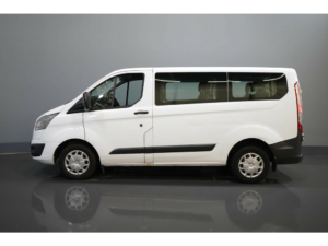 Ford Transit Custom Furgone passeggeri Tourneo 2.0 TDCI BPM Gratis! € 19.292 IVA inclusa Trend Combi/ Kombi/ 9 Persone/ 9 P/ Crociera/ PDC/ Airco