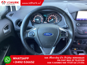 Ford Transit Courier Van 1.5 TDCI Trend Navi/ Carplay/ Cruise/ Sitzverw./ verw.voorruit/ Trekhaak/ Airco