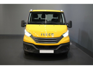 Iveco Daily Autotransporter 3.0 180 CV Autotransporter/ Drive-up remolque/ Autoambulancia/ Abschleppwagen/ Adapt.Cruise/ Suspensión neumática/ 3.5t Remolque Verm.