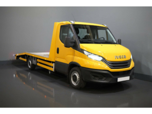 Iveco Daily Autotransporter 3.0 180 CV Autotransporter/ Drive-up remolque/ Autoambulancia/ Abschleppwagen/ Adapt.Cruise/ Suspensión neumática/ 3.5t Remolque Verm.