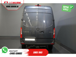 Mercedes-Benz Sprinter Bestelbus 319 CDI Aut. L2H2 BPM VRIJ LED/ 3.5t Trekverm./ Gev.Stoel/ Camera/ Cruise