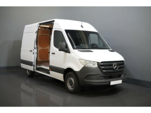 Mercedes-Benz Sprinter Van 317 CDI Aut. L2H2 Facelift/ 3.5t Anhängerkupplung/ Kamera/ Verkleidet/ Cruise/ Trittstufe/ Gev. Sitz