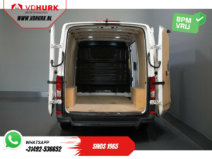 Volkswagen Crafter Bestelbus 2.0 TDI L3H2 Gev.stoel/ CarPlay/ Camera/ Cruise/ Airco/ 270Gr. deuren