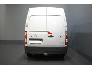 Opel Movano Van (Nissan NV400) 35 2.3 dCi 136 CV L2H2 2x Puerta corredera/ Clima/ Navi/ Cruise/ Cámara/ PDC/ Gancho de remolque